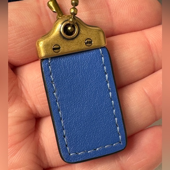 NWT Coach Hero Crossbody Bag in Glovetanned Leather Blue Fin C8441 - Picture 4 of 15